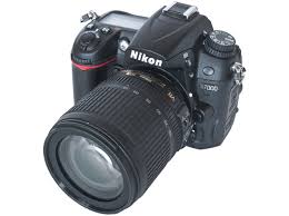 Nikon D7000 Digital SLR Camera With 18-105mm Lens